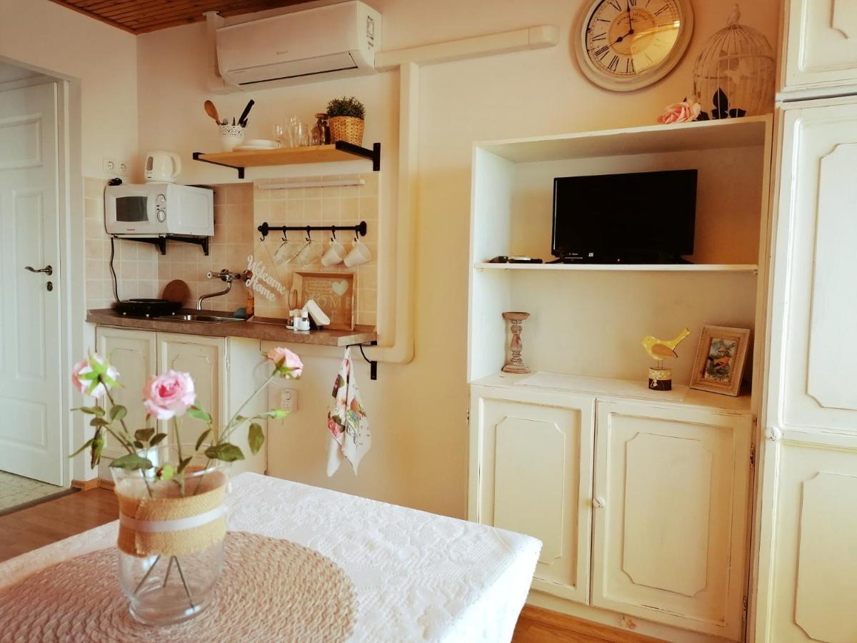 Elisoria Apartments 체르젝토마 외부 사진