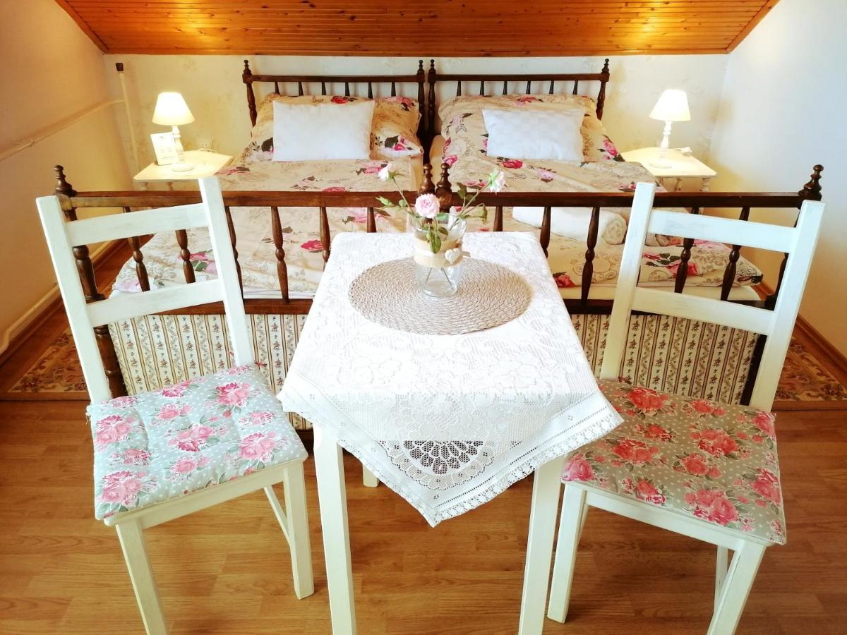 Elisoria Apartments 체르젝토마 외부 사진