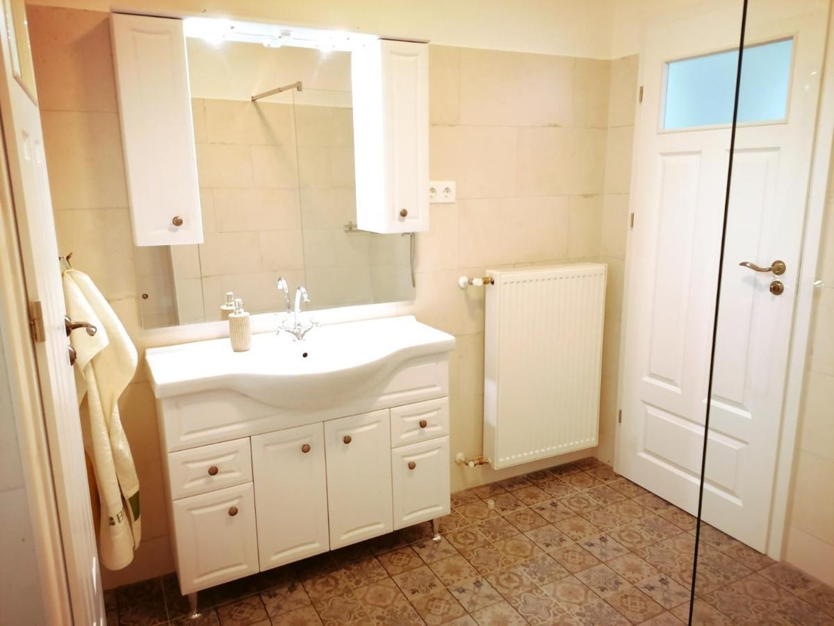 Elisoria Apartments 체르젝토마 외부 사진