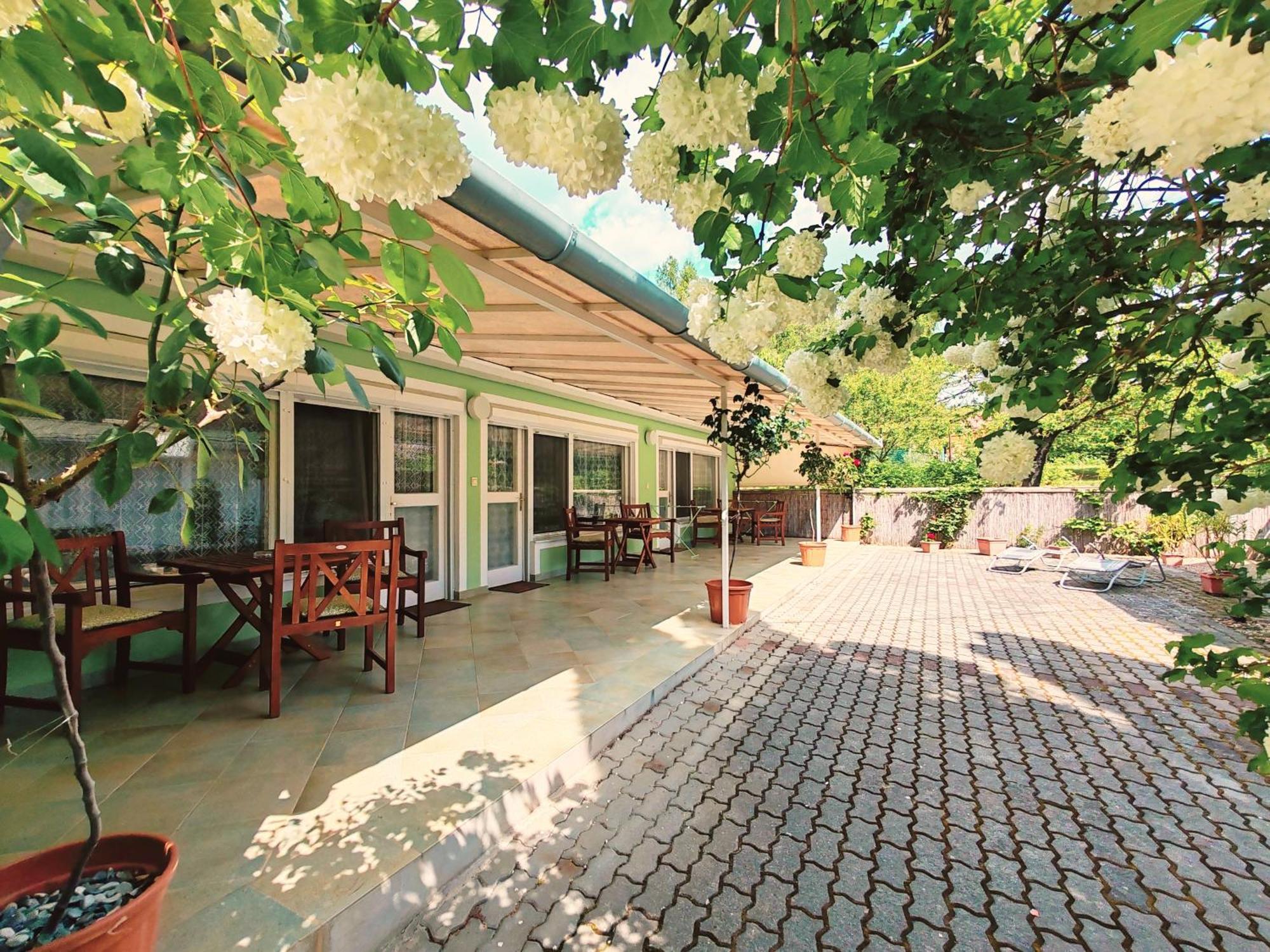 Elisoria Apartments 체르젝토마 외부 사진